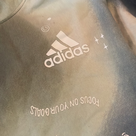 Adidas Sweatshirt 💙🙂 Unique and Like Brand New! - Picture 3 of 5